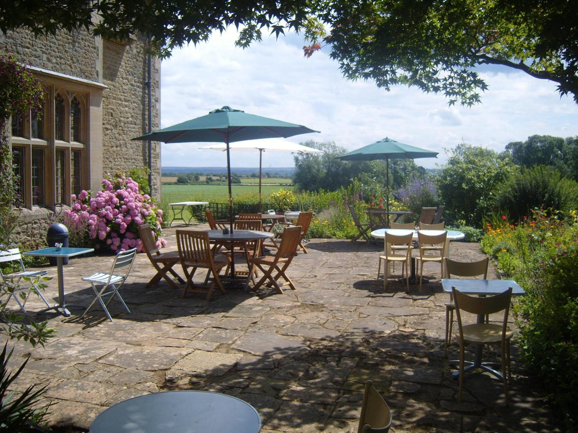 Cleeve House Bed and Breakfast Melksham Exteriör bild