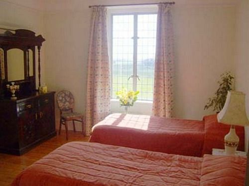 Cleeve House Bed and Breakfast Melksham Exteriör bild